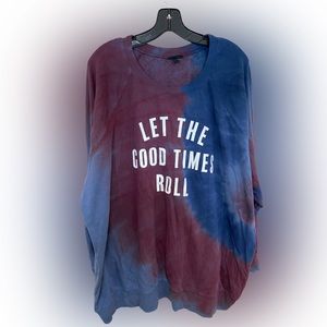 Torrid” Sweatshirt
Size 4 equivalent to a size 26
Brand New & Never Worn 
$25